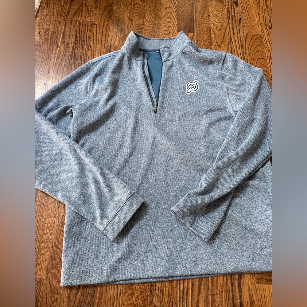 Rhône Peloton  1/4 Zip Performance Pullover size medium